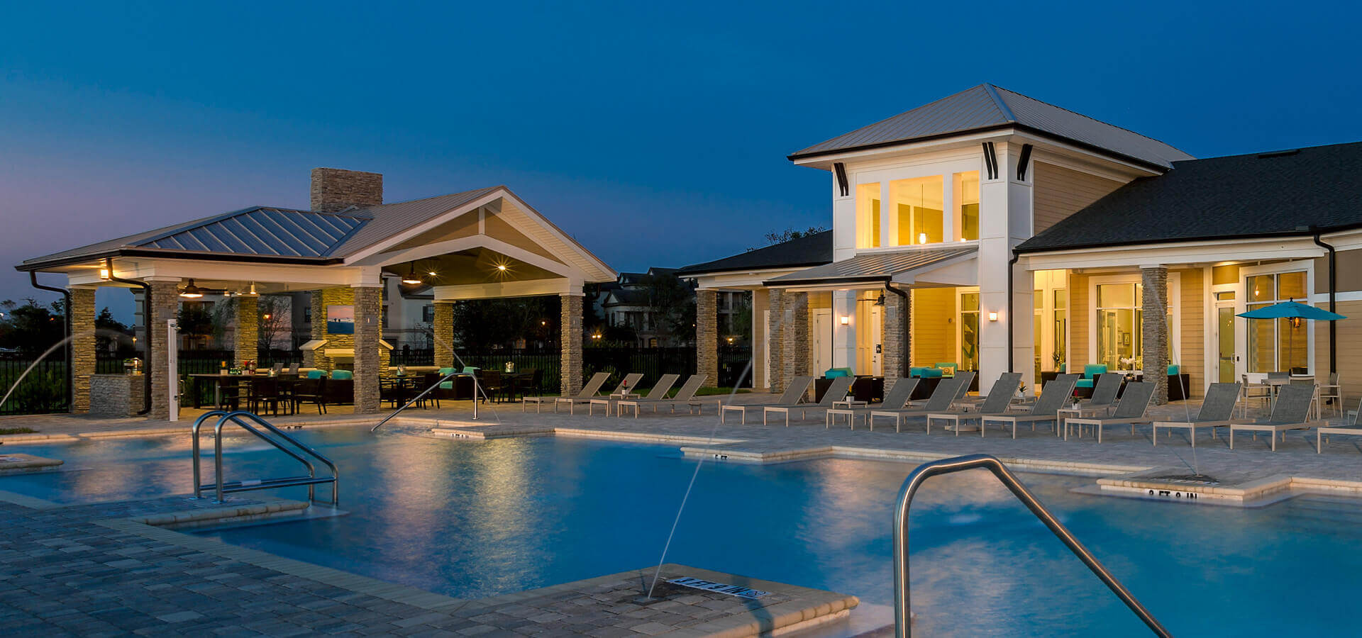 Broxton Bay Apartments